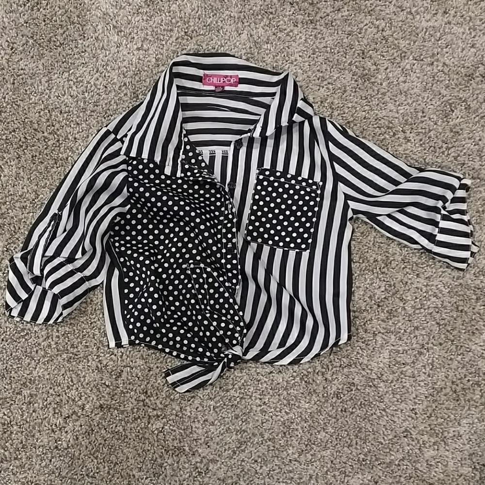 Really cute size 7-8 shirt